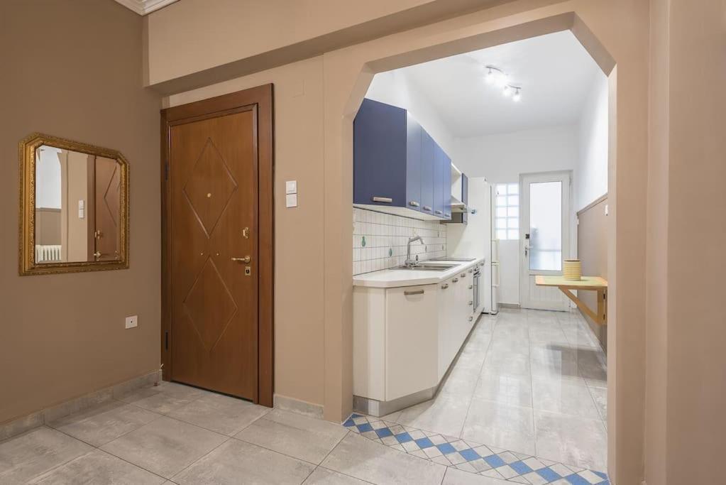Pegasus Apartment Pireu Exterior foto